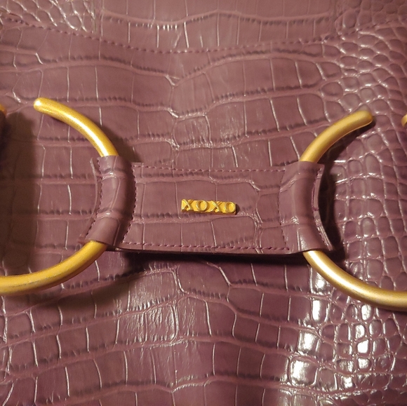 XOXO Handbag - Picture 3 of 4